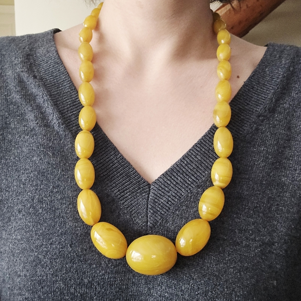 Vintage Early Plastic Faux Butterscotch Amber Chunky Oversized Beaded Necklace
